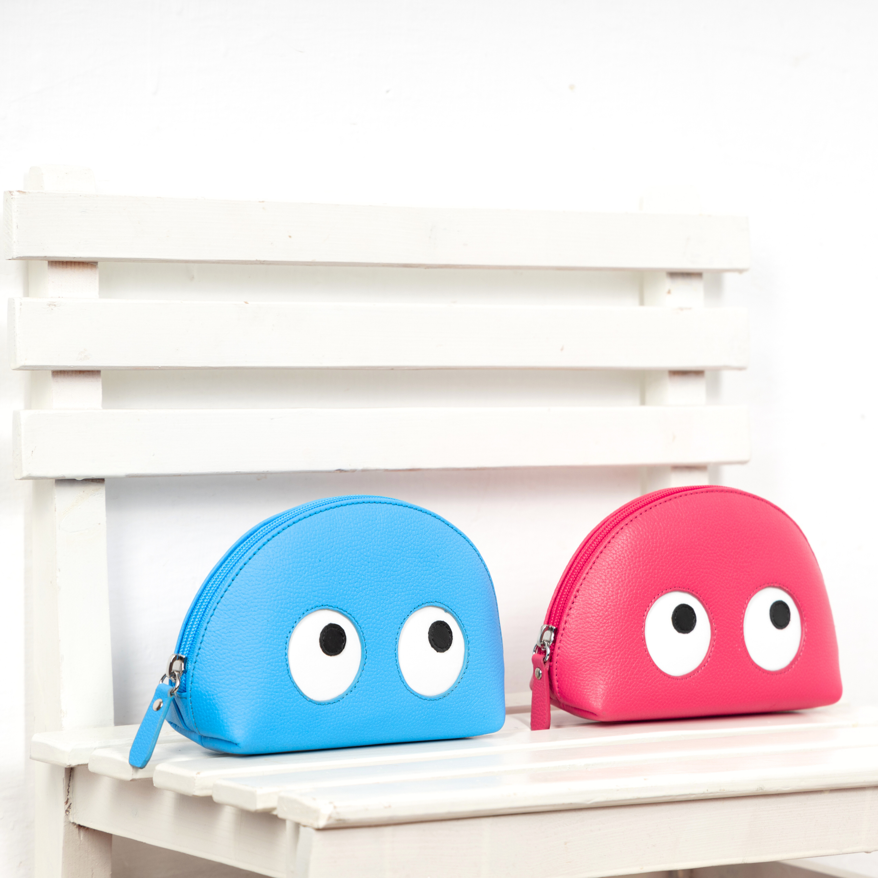 VANITY POUCH