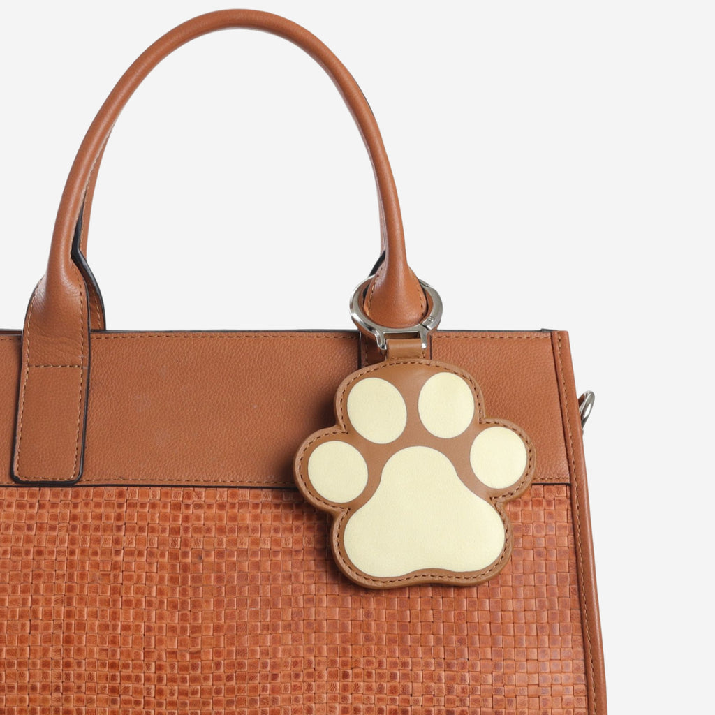 Paw